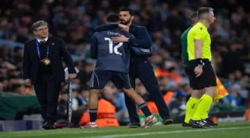 ماركا تكشف كواليس استبعاد أرنولد من قائمة ريال مدريد ضد أتلتيكو